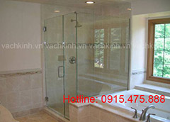 Làm vách tắm kính tại Khương Thượng