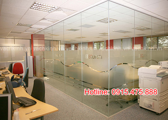 Vách kính nội thất tại Đông Ngạc