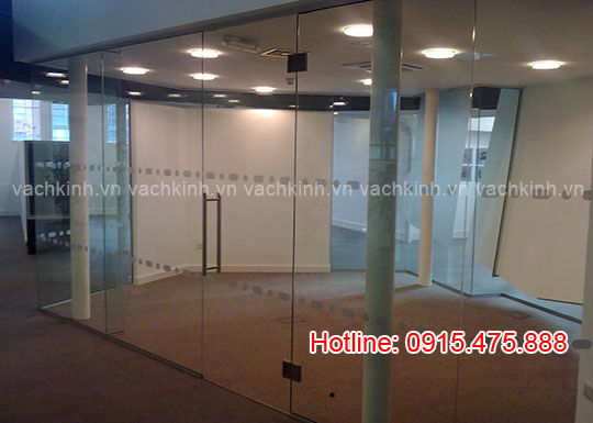 Vách kính nội thất tại Đức Thắng
