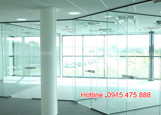 Vách kính nội thất tại Cửa Đông