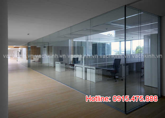 Vách kính nội thất tại Tràng Tiền