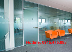 Làm vách ngăn kính tại Hà Đông