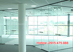 Thiết kế vách kính tại Quang Trung