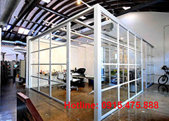 Vách kính cường lực giá rẻ tại Trung Liệt