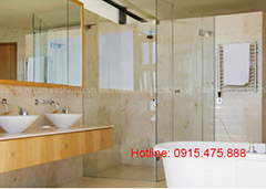 Phòng tắm kính hiện đại tại Quỳnh Lôi
